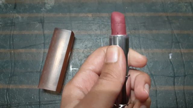 Maybelline Almond Pink lipstick|Swatch and review| Glam Diva смотреть онлайн