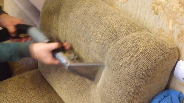 химчистка дивана смотреть онлайн
