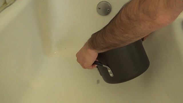 Unclog your drain with boiling water and vinegar смотреть онлайн