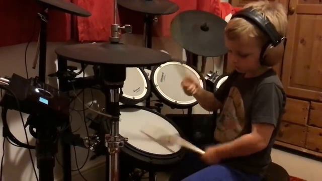 Caleb H Drummer Age 4. Toxicity Drum Cover 🤘🏼🥁