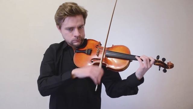 Куранта из Партиты си минор, BWV 1002. Иоганн Себастьян Бах смотреть онлайн