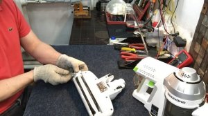 Почему НЕ РАБОТАЕТ турбощетка пылесоса?