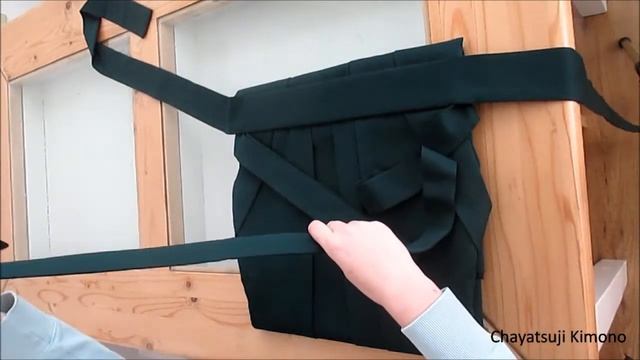 Chayatsuji Kimono | Hakama Series | Folding Hakama | Female смотреть онлайн