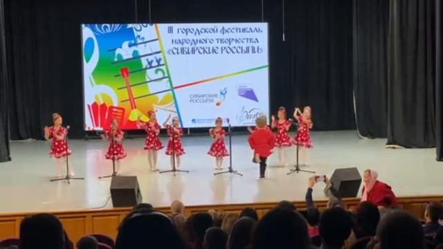 Русская народная песня "Я горошек молочу" смотреть онлайн