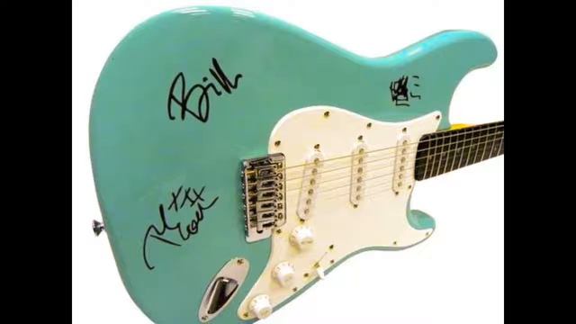 Green Day Autographed Facsimile Signed Fender Guitar Billie Joe Armstrong ++ смотреть онлайн