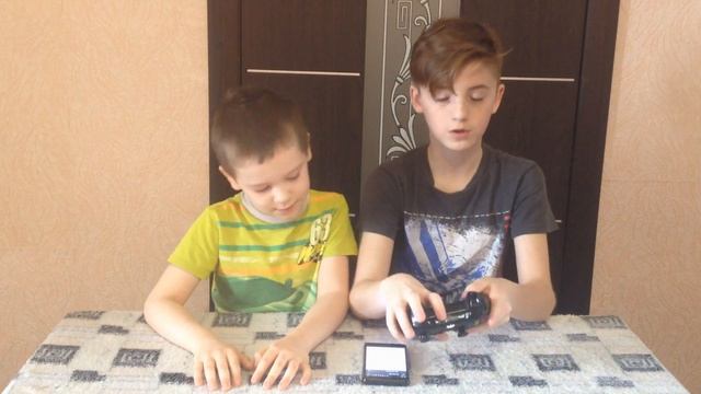 Распаковка геймпада Xbox One и подключение геймпада к телефону смотреть онлайн