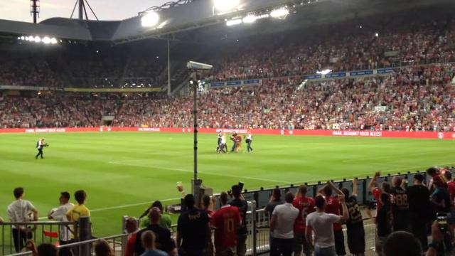 Afscheid Mark van Bommel - einde wedstrijd смотреть онлайн