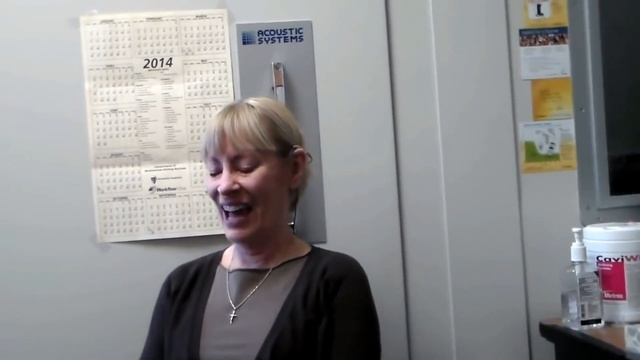 Люди слышат звуки впервые в жизни | Попробуй не заплакать челлендж смотреть онлайн