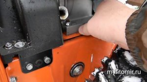 Меняю масло в снегоуборщике