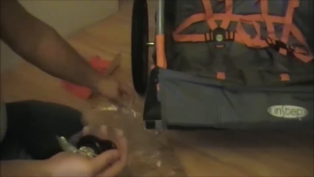 Велоприцеп для 2-х детей с дополнительным колесом и ручкой смотреть онлайн