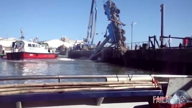 РОБЛОКС против РЕАЛЬНОЙ ЖИЗНИ 10 / ROBLOX vs Real life / Roblox против реальная жизнь смотреть смотреть онлайн