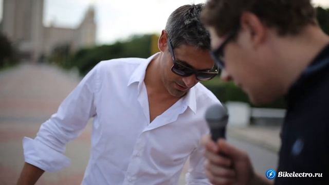 Электрический скейт Mom-wom 400 смотреть онлайн