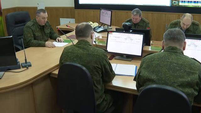 Вооруженные Силы Беларуси обязаны уметь защищать свою Родину смотреть онлайн