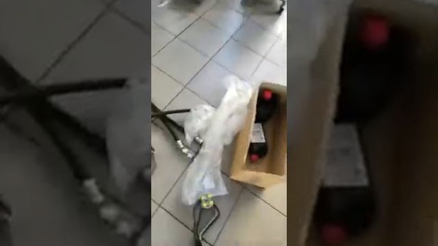 Рендж ровер 4 4 дизель Течь гидравлической жидкости Замена трубок системы АСЕ, антикрен 2019 02 смотреть онлайн