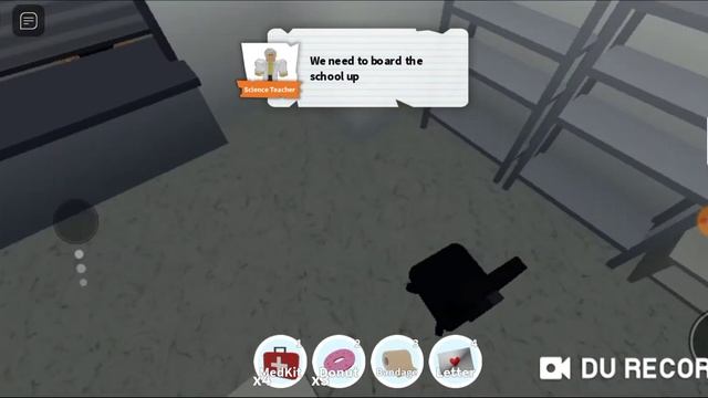 ROBLOX РОБЛОКС-ЗОМБИ АПОКАЛИПСИС В ШКОЛЕ смотреть онлайн