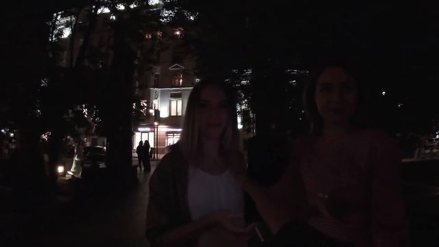 Реакция девушек/ Молча беру номер/Как взять номер у девушки/пикап-пранк смотреть онлайн