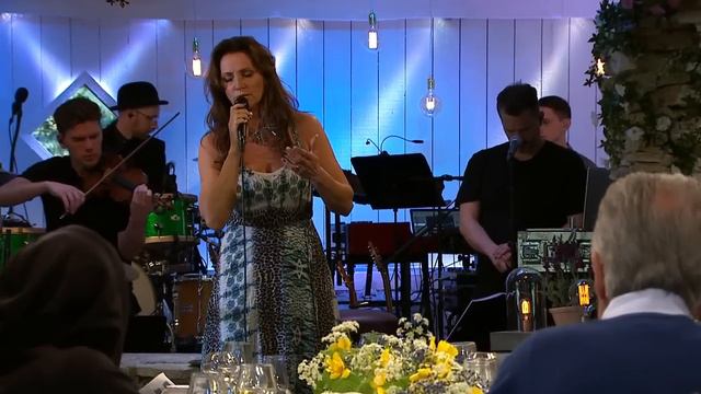 Jenny Berggren - Så skimrande var aldrig havet (Så mycket bättre 2015) смотреть онлайн