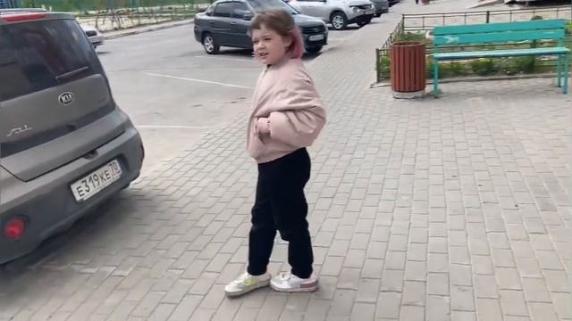 Покраска волос￼ 2023￼ смотреть онлайн