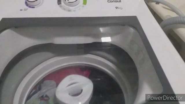 Lavando roupas na lavadora Consul 9kg modelo (CWB09) смотреть онлайн
