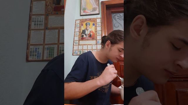 сижу ем холодец и отбивные с кетчупом и думаю о плохих вещах смотреть онлайн