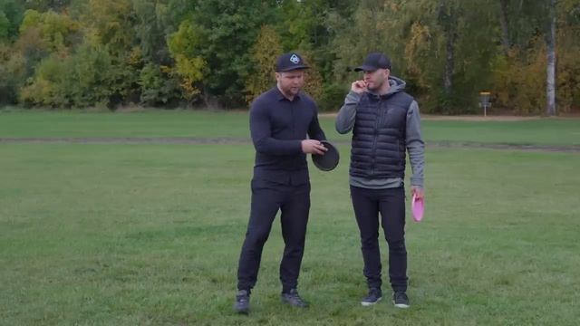 Throw BETTER with these 5 tips! | Disc Golf Basics смотреть онлайн