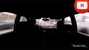 Четыре колечка на ее тачке-T1One