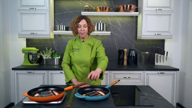 Чугунная сковорода для индукционных плит - Le Creuset Signature / Теперь в НОВОМ ДИЗАЙНЕ! смотреть онлайн