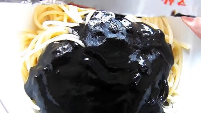 Японская черная лапша?! смотреть онлайн