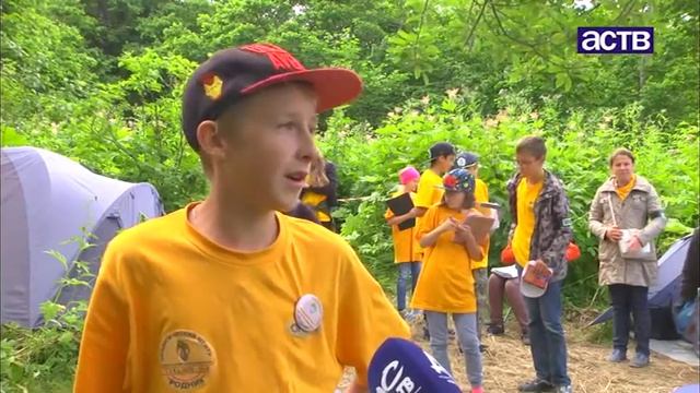 Наш день: Фестиваль красок Холи собрал на анивском пляже тысячи сахалинцев смотреть онлайн