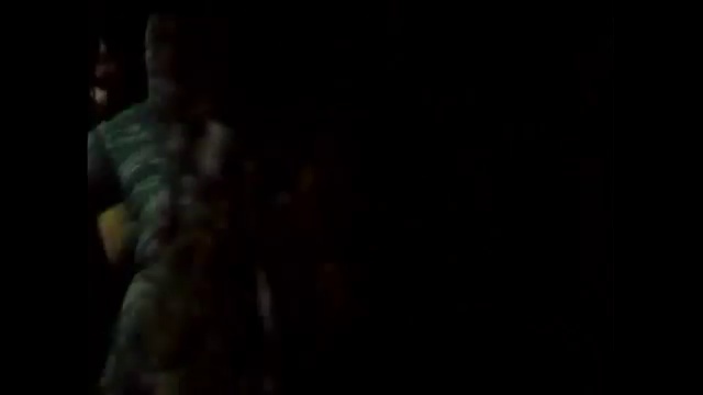 Берегись, берегись! (Погоня) Песня Диких Гитар (Песня из К/ф "Новогодние приключения Маши и Вити") смотреть онлайн