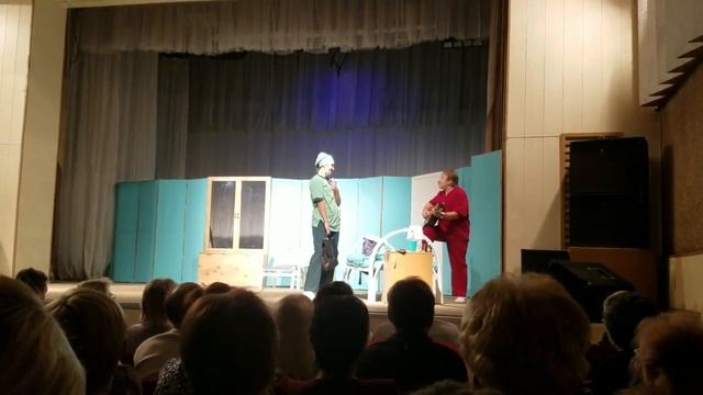 Гороховый суп для мужа. Поход в театр. Дома два предателя.