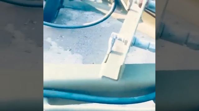 Прицеп тракторный грузовой EZ Loader Trailer смотреть онлайн