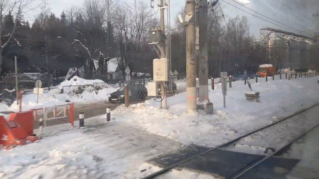 Вид из окна поезда по маршруту: Санкт-Петербург, Финляндский вокзал - Выборг (Ласточка) смотреть онлайн