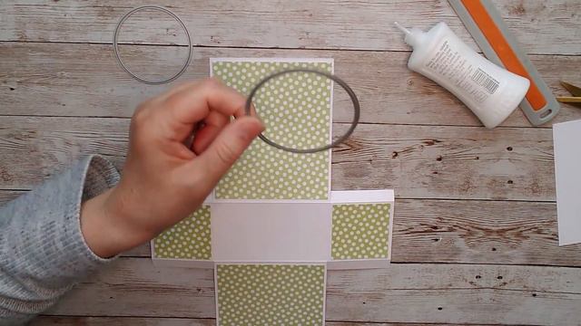 Make a Quick & Easy Gift Box from A4 card смотреть онлайн