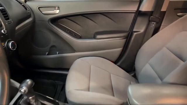 2017 Kia Forte LX Sedan Georgetown Lexington Louisville Somerset Nicholasville смотреть онлайн