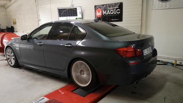 BMW F10 535d N57 downpipe on dyno смотреть онлайн