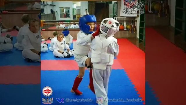 Kyokushin karate Feodosiya / Киокушин каратэ Феодосия смотреть онлайн