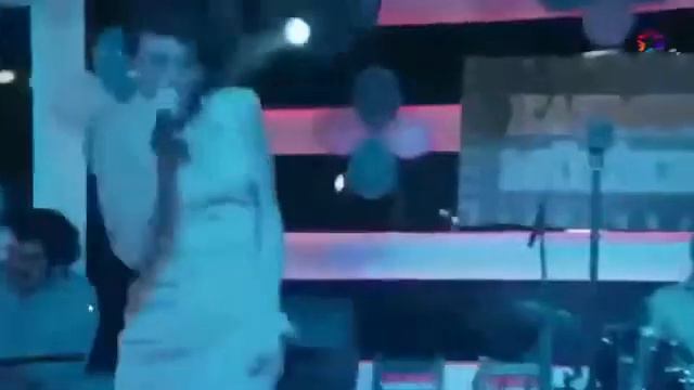 Kardeş Payı, Feyyza, Seda Bakan, Dolana Ay Dolana, Şarkısını Söylüyor смотреть онлайн