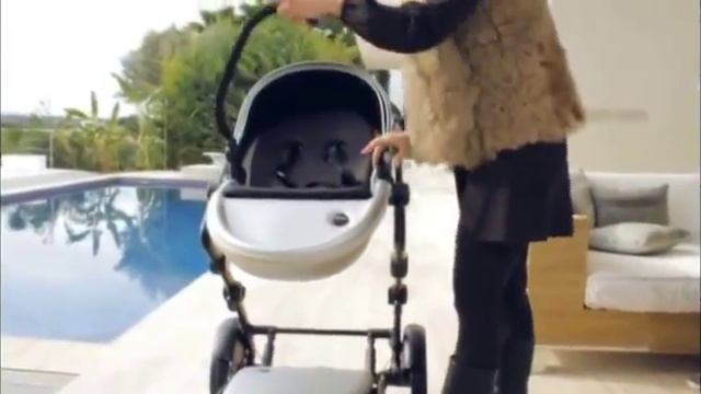 Детская коляска Mima Kobi Flair 2G demonstration video смотреть онлайн