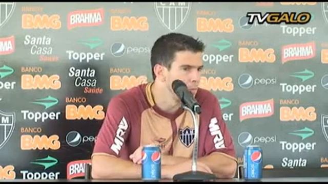29/10/2012 Entrevista Coletiva: Leandro Donizete смотреть онлайн