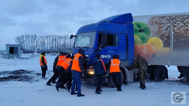 AUTOтюльпан. Поздравление девушек с 8 марта! смотреть онлайн