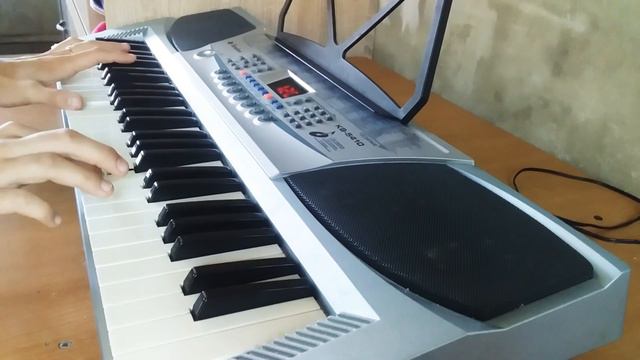 Мелодия из к/ф "Хатико" на синтезаторе смотреть онлайн