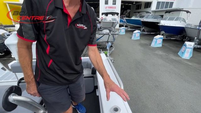 Stessl 560 Trophy Centre Console | Customer Set-Up! смотреть онлайн