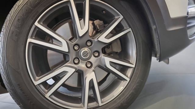 Volvo | V90 Cross Country | D5 | 2018 | AVAILABLE AT | KAMDHENU MOTORS смотреть онлайн