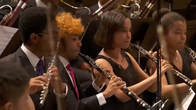 TICO-TICO NO FUBÁ - Zequinha de Abreu (arr. Jamberê) смотреть онлайн