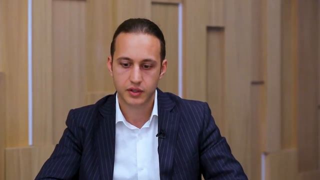 Apple или XIAOMI - куда лучше инвестировать в 2018? БКС Премьер. смотреть онлайн