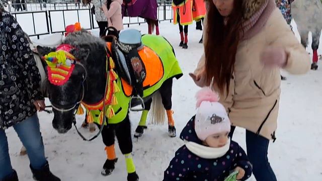КАТЯ МАЛЕНЬКАЯ ПОНИ И ВОЛШЕБНАЯ ЛОШАДКА смотреть онлайн