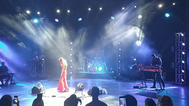 Tijana Bogićević - Hajde onda ništa da ne budemo смотреть онлайн