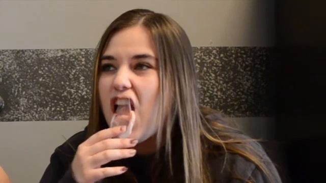 HUBBA BUBBA GUM CHALLENGE!! смотреть онлайн