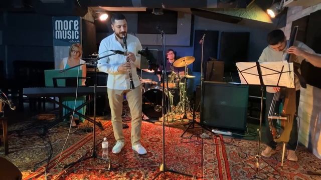 E quero e sossego (Квартет Михаила Ксиды) смотреть онлайн